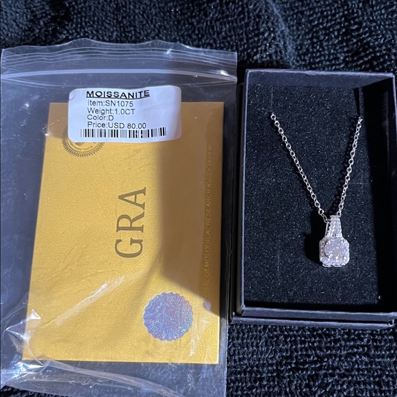 Jewelry - Moissanite Silver Pendant Necklace